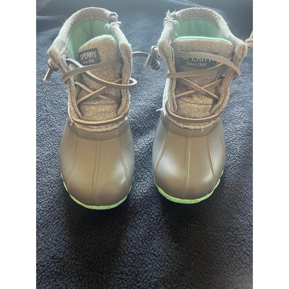 Size 6 toddler gray‎ sperry boots